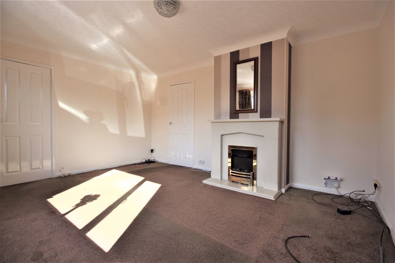 3 bed house for sale in Boy Lane, Edwinstowe, NG21  - Property Image 5