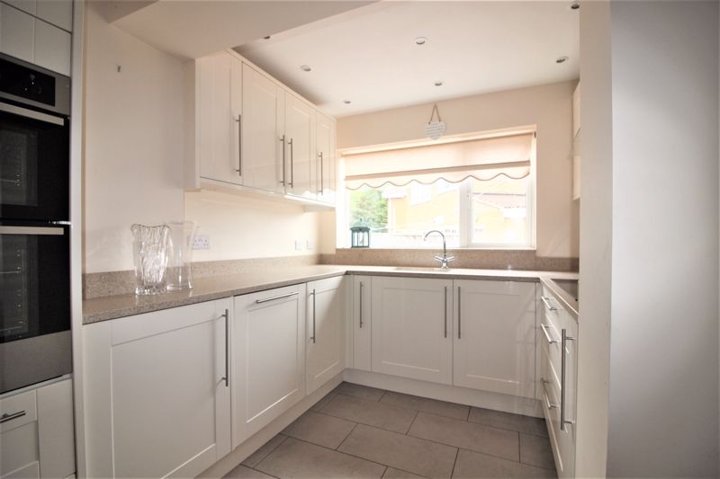 4 bed house for sale in Linton Drive, Boughton, NG22  - Property Image 4