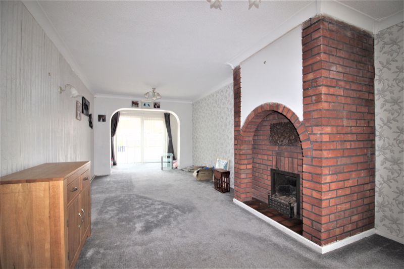 4 bed house for sale in Linton Drive, Boughton, NG22  - Property Image 5