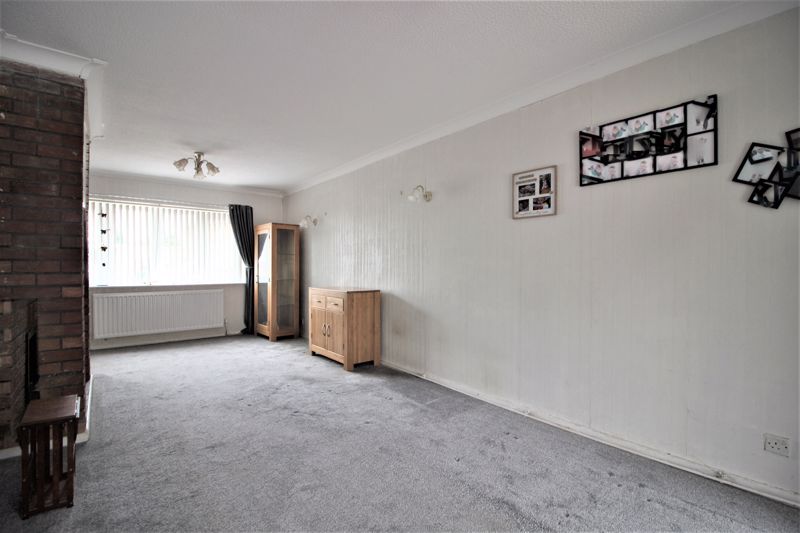 4 bed house for sale in Linton Drive, Boughton, NG22  - Property Image 7