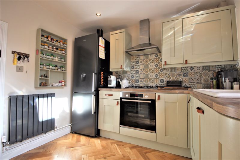 2 bed cottage to rent in Wellow Road, Ollerton, NG22  - Property Image 2