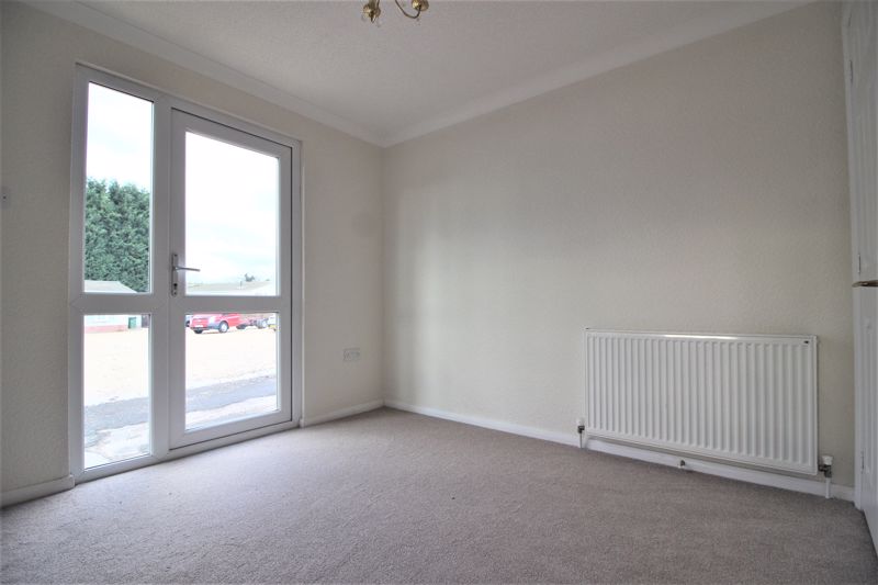 2 bed bungalow for sale in Sherwood Park, Walesby, NG22  - Property Image 8