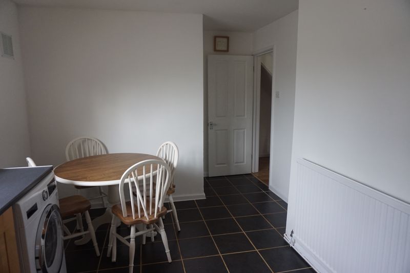 3 bed house for sale in Cedar Lane, Ollerton, NG22 5