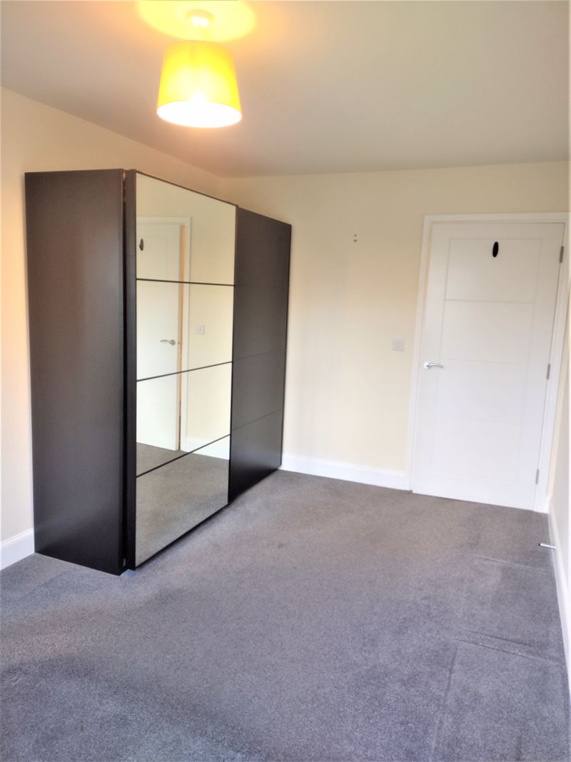 2 bed flat to rent in Freya Road, Ollerton, NG22 6
