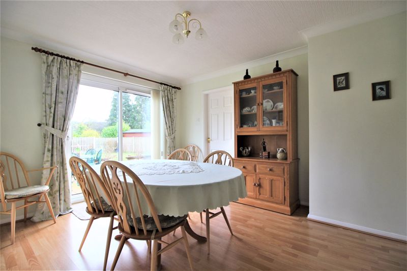 4 bed bungalow for sale in Wellow Road, Ollerton, NG22  - Property Image 11