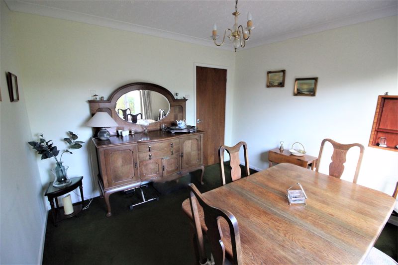 4 bed house for sale in Cornwall Drive, Ollerton, NG22  - Property Image 9