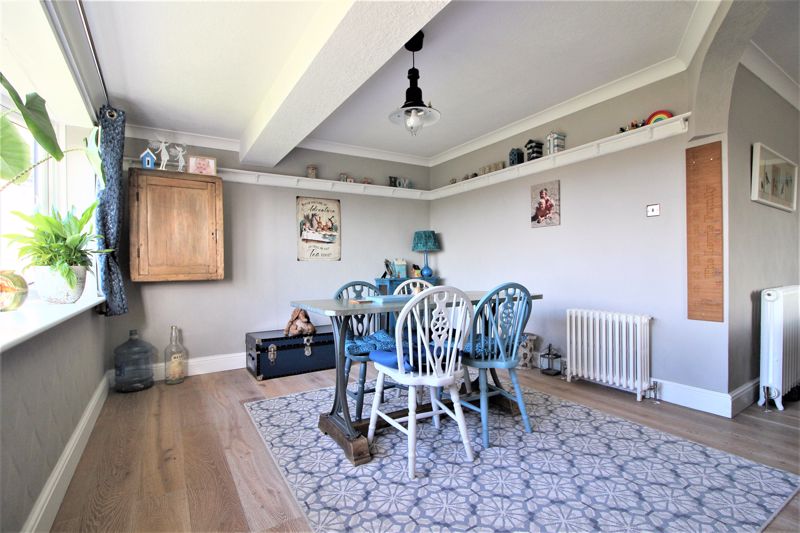 4 bed bungalow for sale in Kirton Park, Kirton, NG22  - Property Image 10