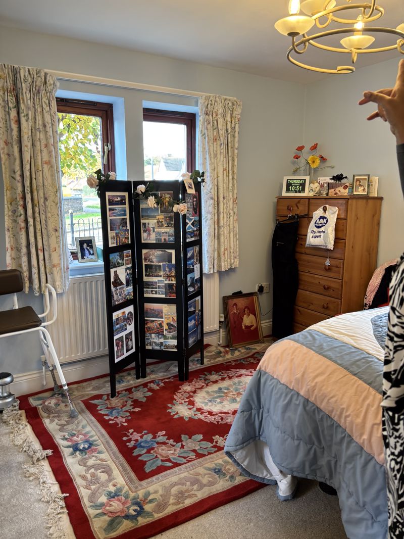 2 bed flat to rent in Linden Court, Edwinstowe, NG21 12