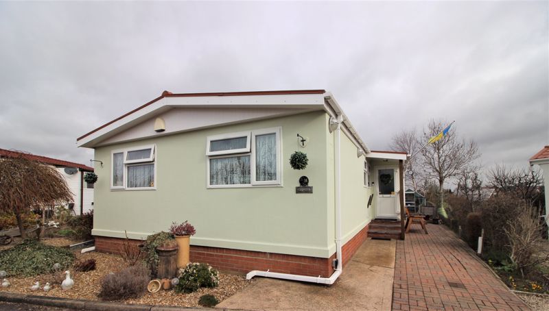 3 bed bungalow for sale in Sherwood Park, Walesby, NG22  - Property Image 1