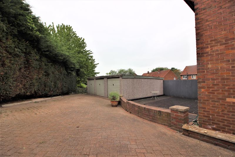 3 bed house for sale in Yew Tree Road, Ollerton, NG22  - Property Image 17