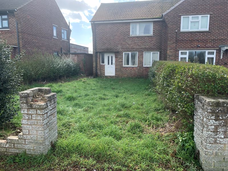 3 bed house for sale in Headland Avenue, Retford, DN22  - Property Image 1