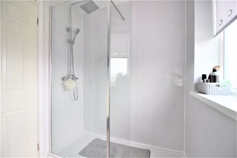 3 bed house for sale in Thornhill Drive, Boughton, NG22 15
