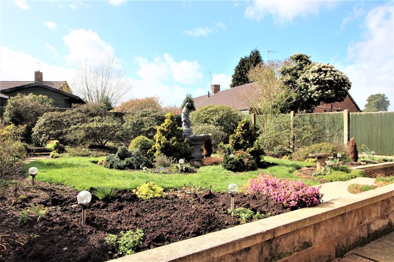 3 bed house for sale in Abbey Road, Edwinstowe, NG21  - Property Image 16