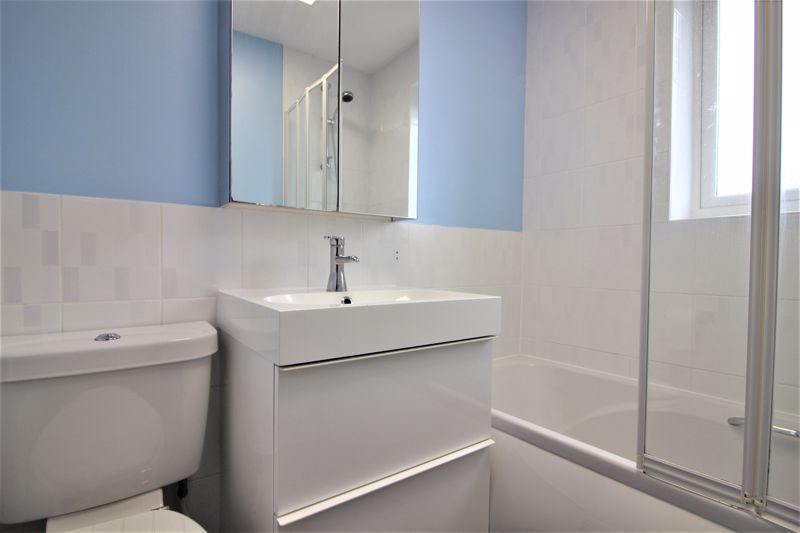 2 bed house for sale in Kelsey Avenue, New Ollerton, NG22 11
