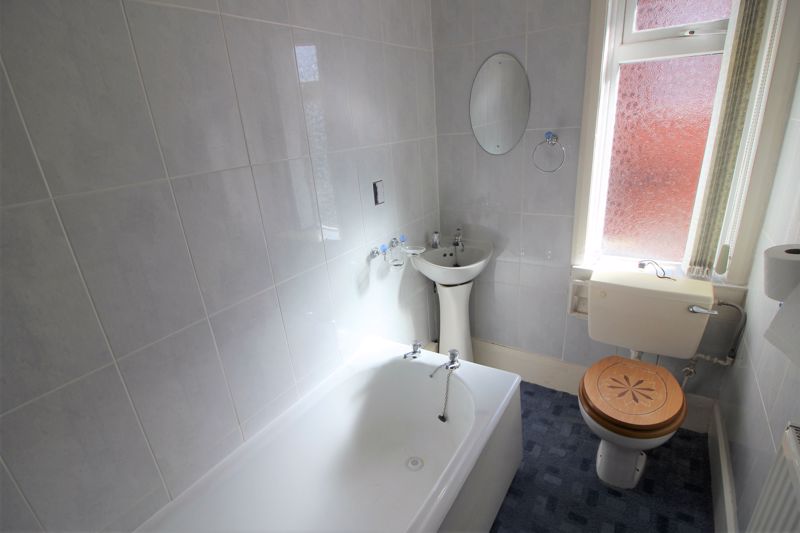 3 bed house for sale in Forest Road, Ollerton , NG22  - Property Image 16