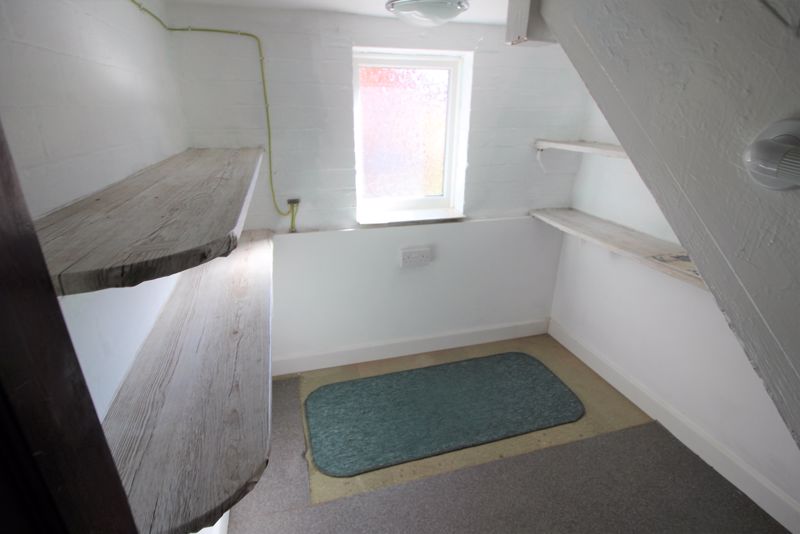 3 bed house for sale in Forest Road, Ollerton , NG22 17