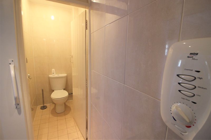 3 bed house for sale in Forest Road, Ollerton , NG22 18