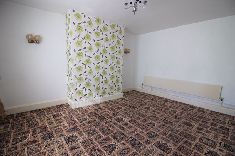 3 bed house for sale in Forest Road, Ollerton , NG22 8