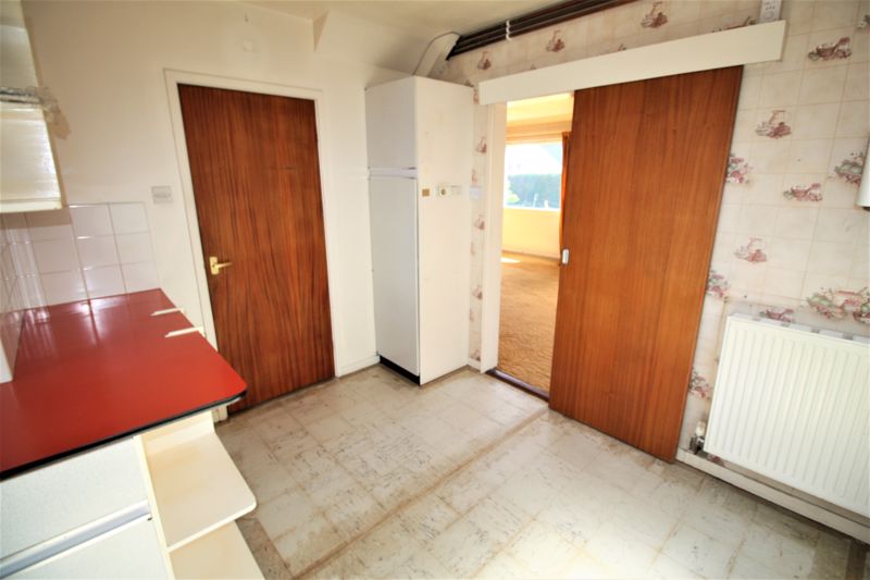 3 bed house for sale in D'ayncourt Walk, Farnsfield, NG22  - Property Image 3
