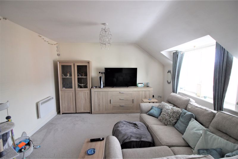 2 bed flat for sale in Trinity Road, Edwinstowe, NG21 4