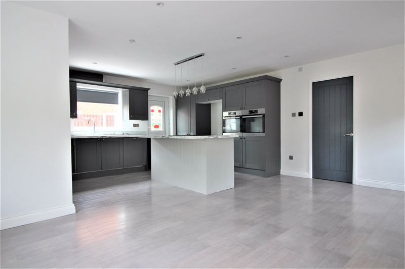 3 bed bungalow for sale in Aspen Close, Tuxford , NG22 3
