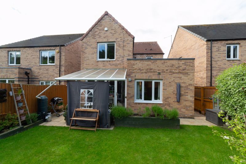 3 bed house for sale in Kingfisher Way, Ollerton, NG22 13