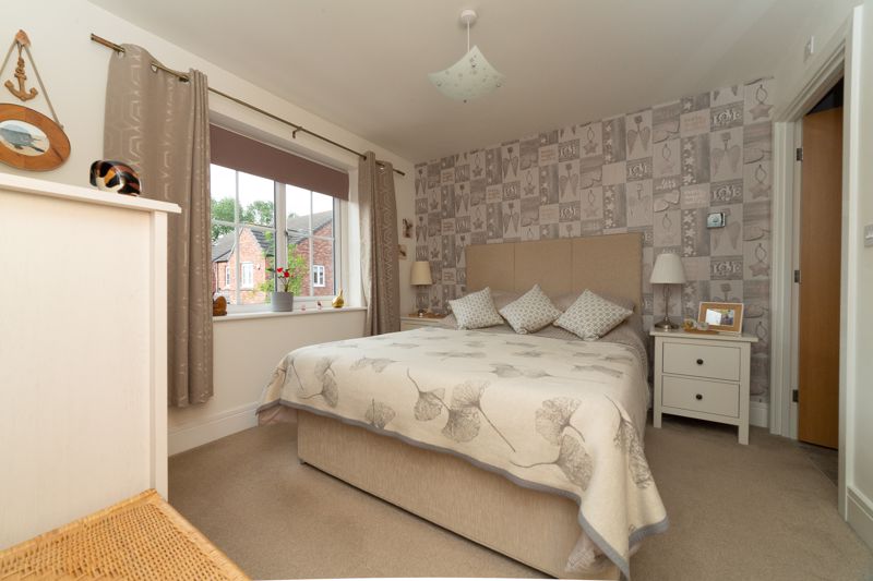 3 bed house for sale in Kingfisher Way, Ollerton, NG22 7