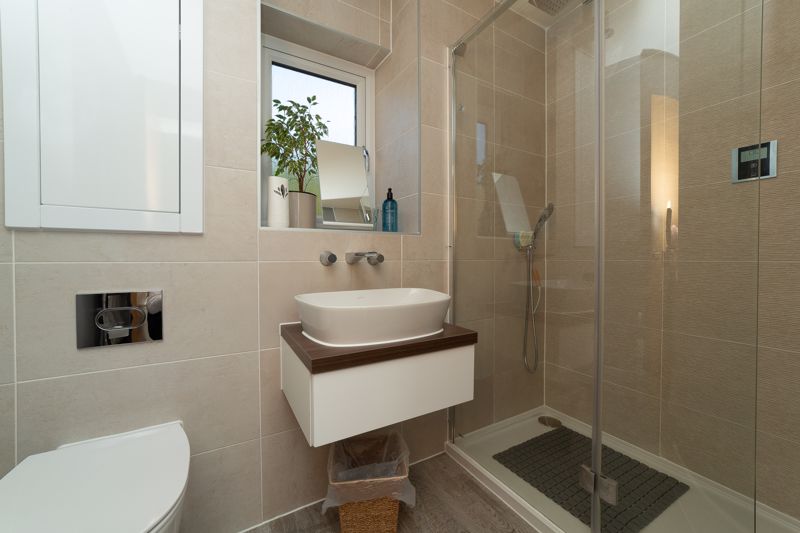 3 bed house for sale in Kingfisher Way, Ollerton, NG22  - Property Image 8