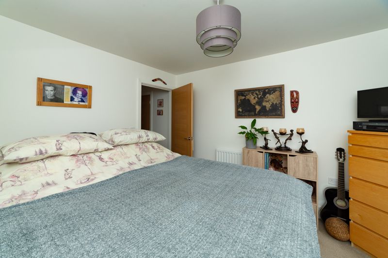 3 bed house for sale in Kingfisher Way, Ollerton, NG22  - Property Image 9