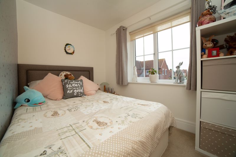 3 bed house for sale in Kingfisher Way, Ollerton, NG22  - Property Image 10