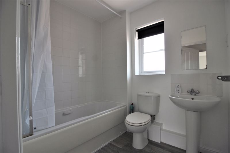 1 bed flat for sale in Trinity Road, Mansfield, NG21 7