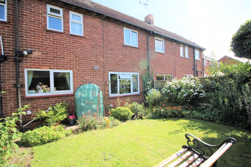 3 bed house for sale in Abbey Road, Edwinstowe, NG21 19