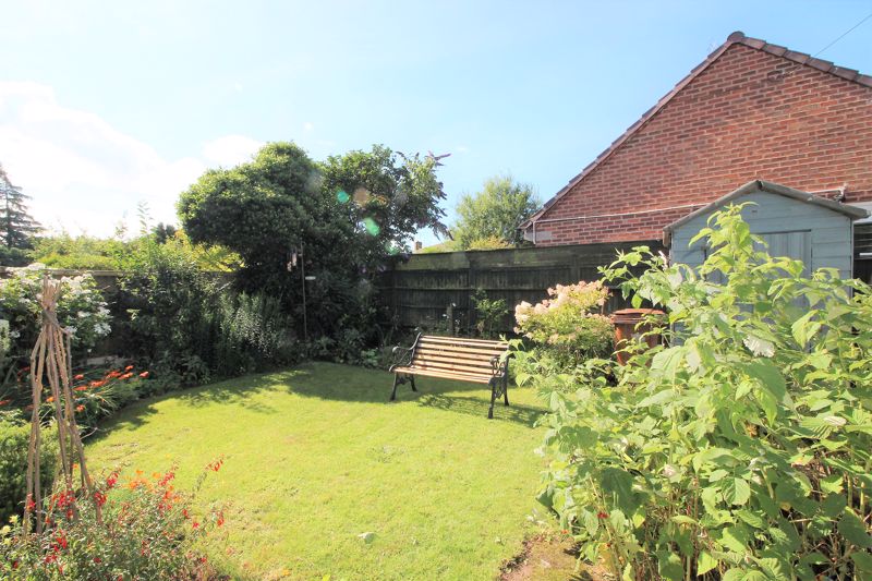 3 bed house for sale in Abbey Road, Edwinstowe, NG21  - Property Image 20