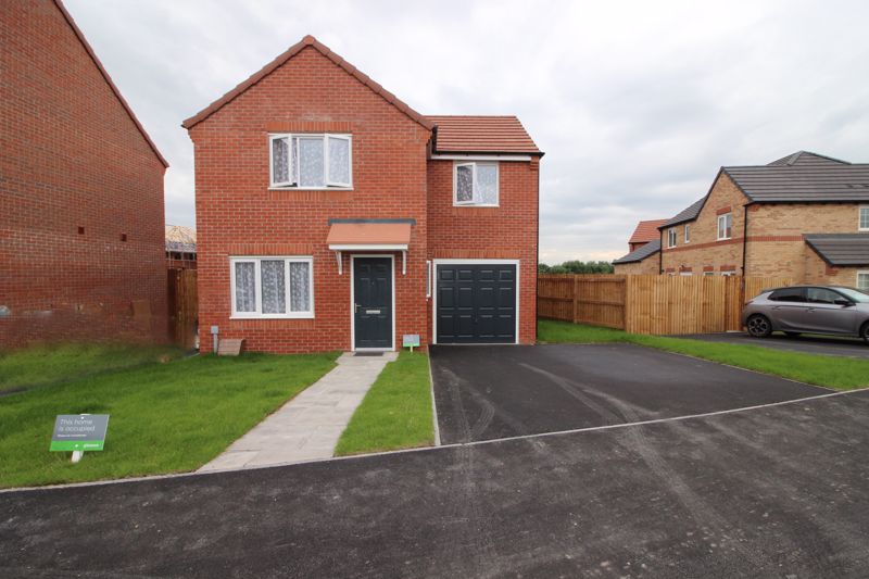 3 bed house for sale in Swan Lane, Ollerton, ng22  - Property Image 1