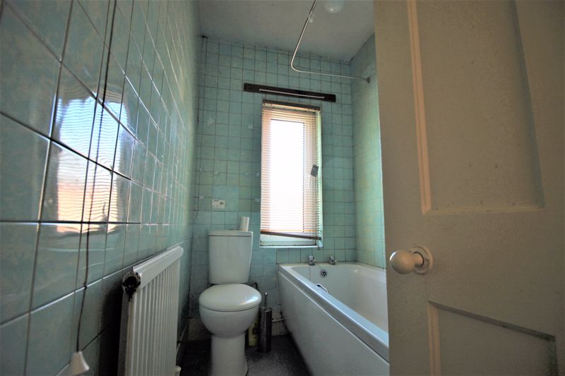 3 bed house for sale in Briar Road, New Ollerton , NG22  - Property Image 11