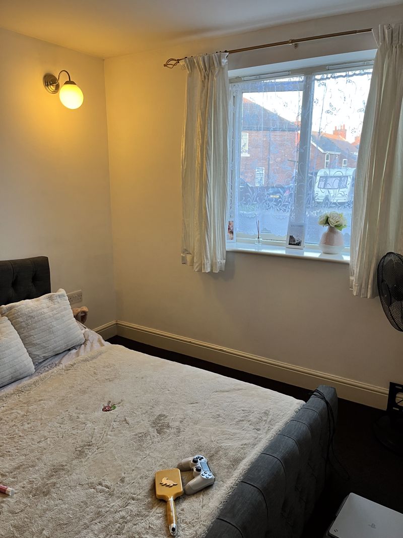 1 bed flat to rent in Whinney Lane, Ollerton, NG22 8