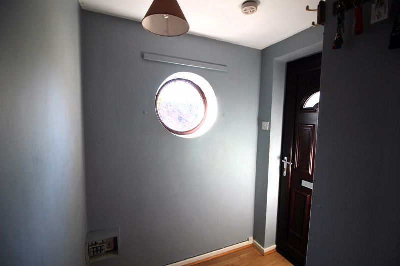 3 bed house for sale in Forest Road, New Ollerton, NG22  - Property Image 3