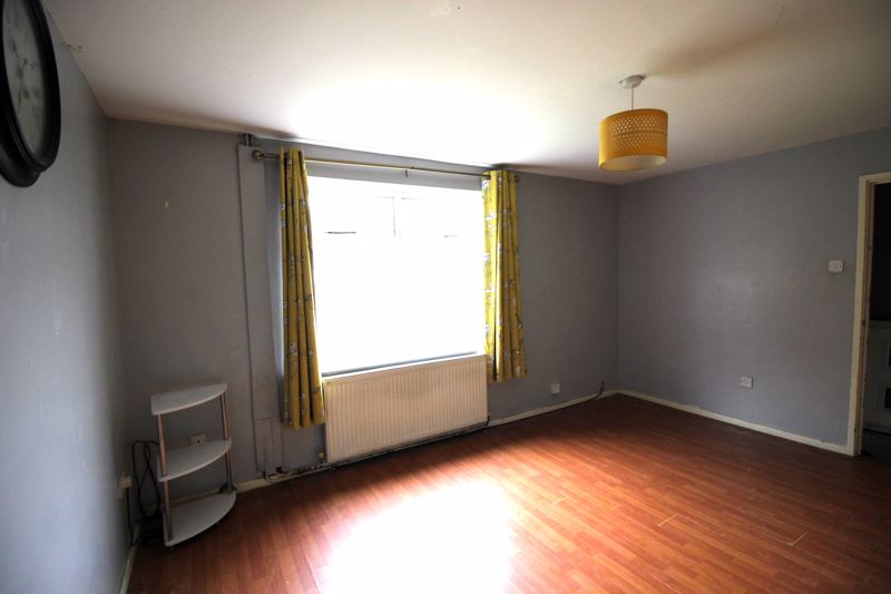 3 bed house for sale in Stuart Avenue, New Ollerton, NG22 3