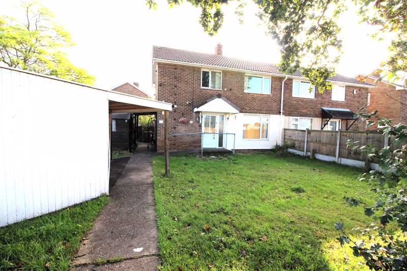 3 bed house for sale in Lawnwood Avenue, Elkesley, DN22  - Property Image 2