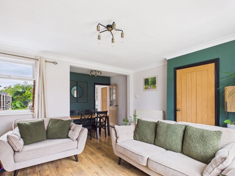 3 bed house for sale in Larch Road, Ollerton, NG22 3