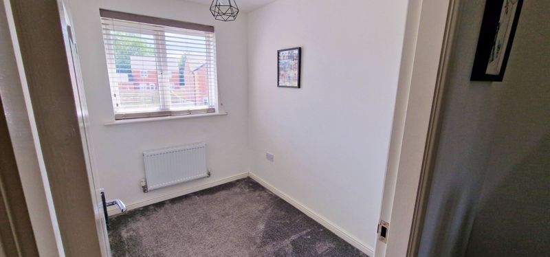3 bed house for sale in Riverdale Road, New Ollerton, NG22  - Property Image 13