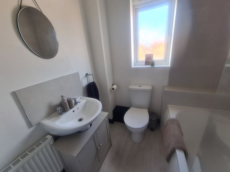 3 bed house for sale in Riverdale Road, Ollerton, NG22 14