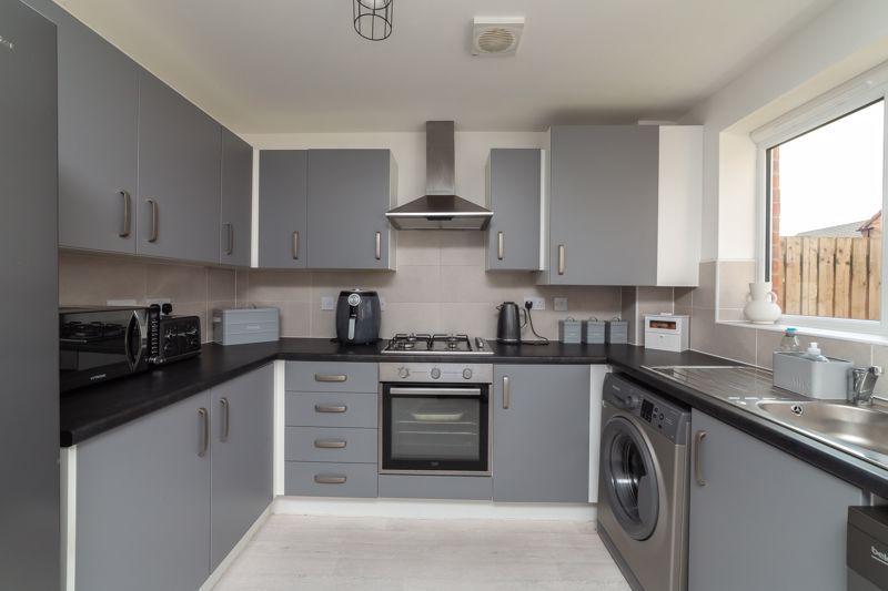 3 bed house for sale in Riverdale Road, Ollerton, NG22 6