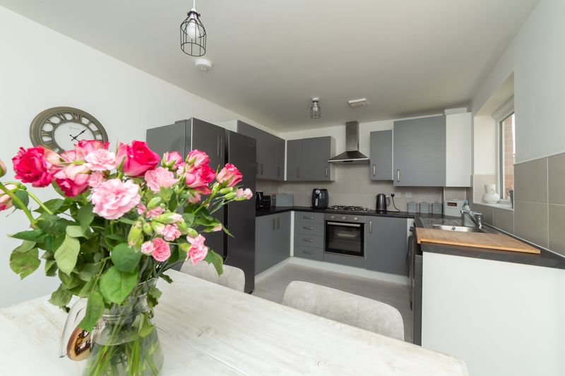 3 bed house for sale in Riverdale Road, Ollerton, NG22 7