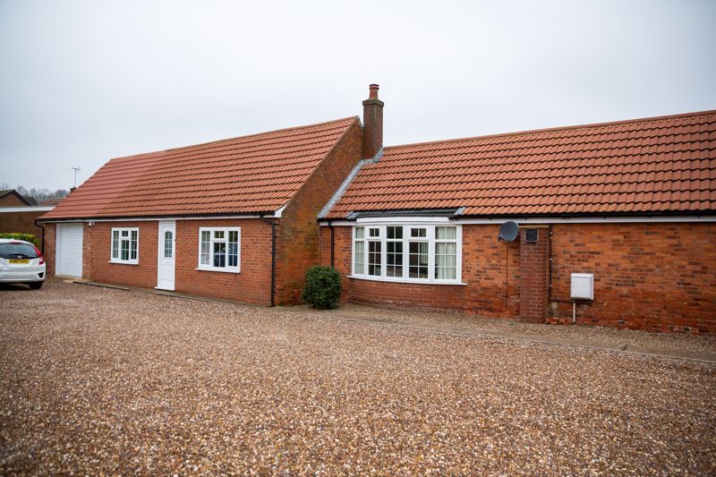 2 bed cottage for sale in Retford Road, Boughton, NG22 1