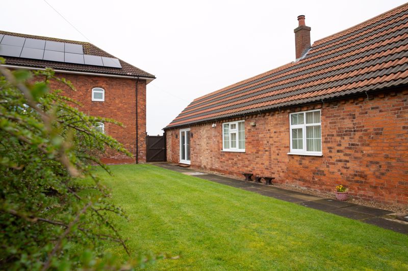 2 bed cottage for sale in Retford Road, Boughton, NG22 18