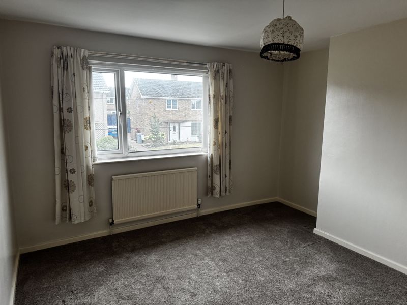 3 bed house for sale in Cedar Lane, New Ollerton, NG22 4