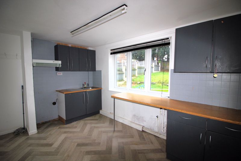 3 bed house for sale in Petersmith Drive, New Ollerton, NG22 4