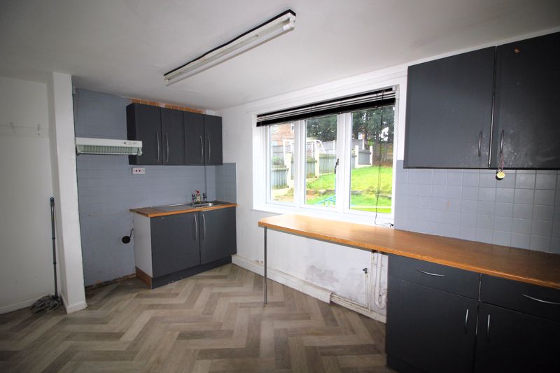 3 bed house for sale in Petersmith Drive, New Ollerton, NG22 5