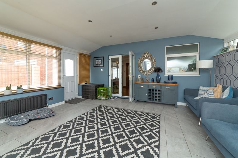 3 bed house for sale in Briar Road, Ollerton, NG22 12